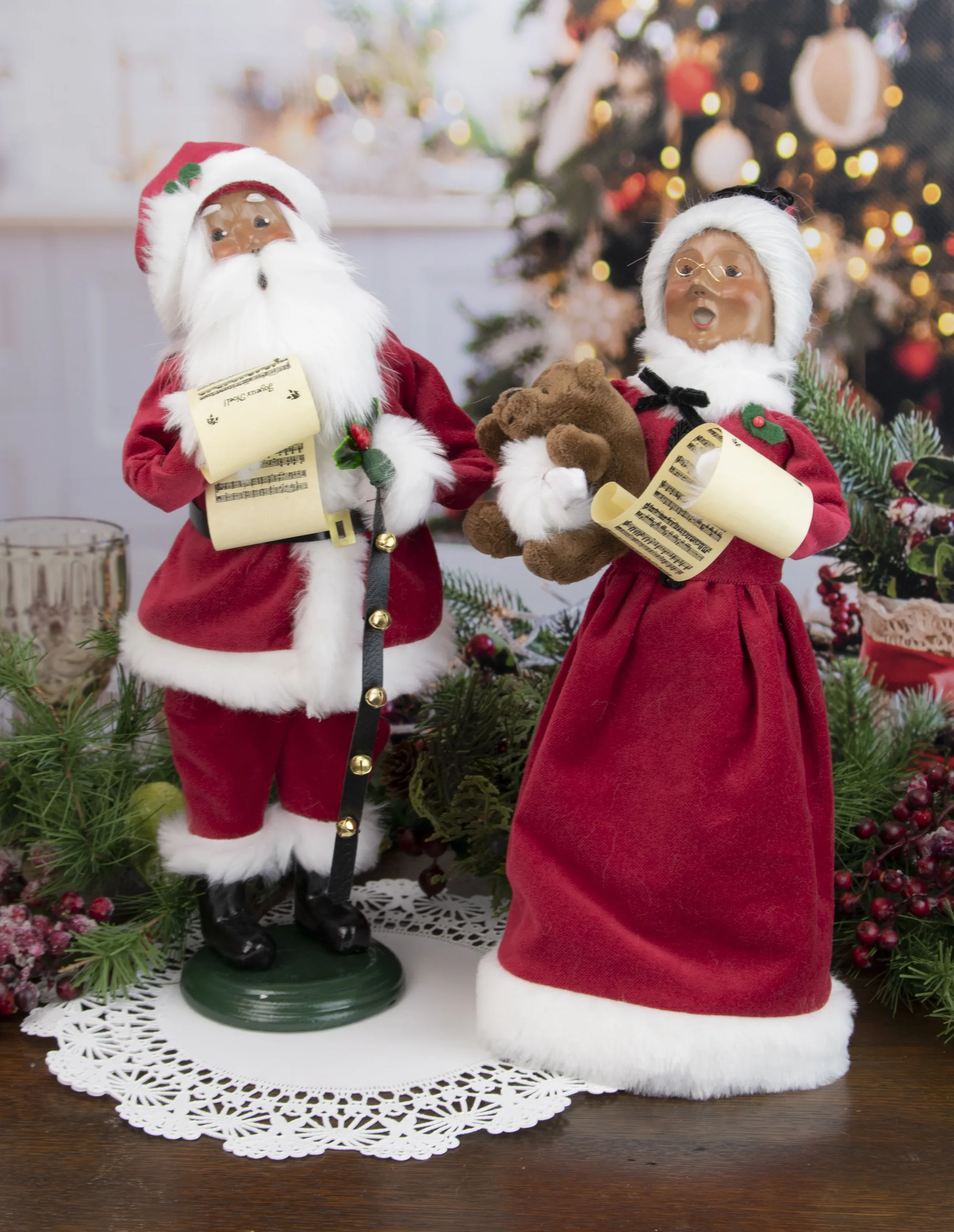 black santa claus figurines printable page 1