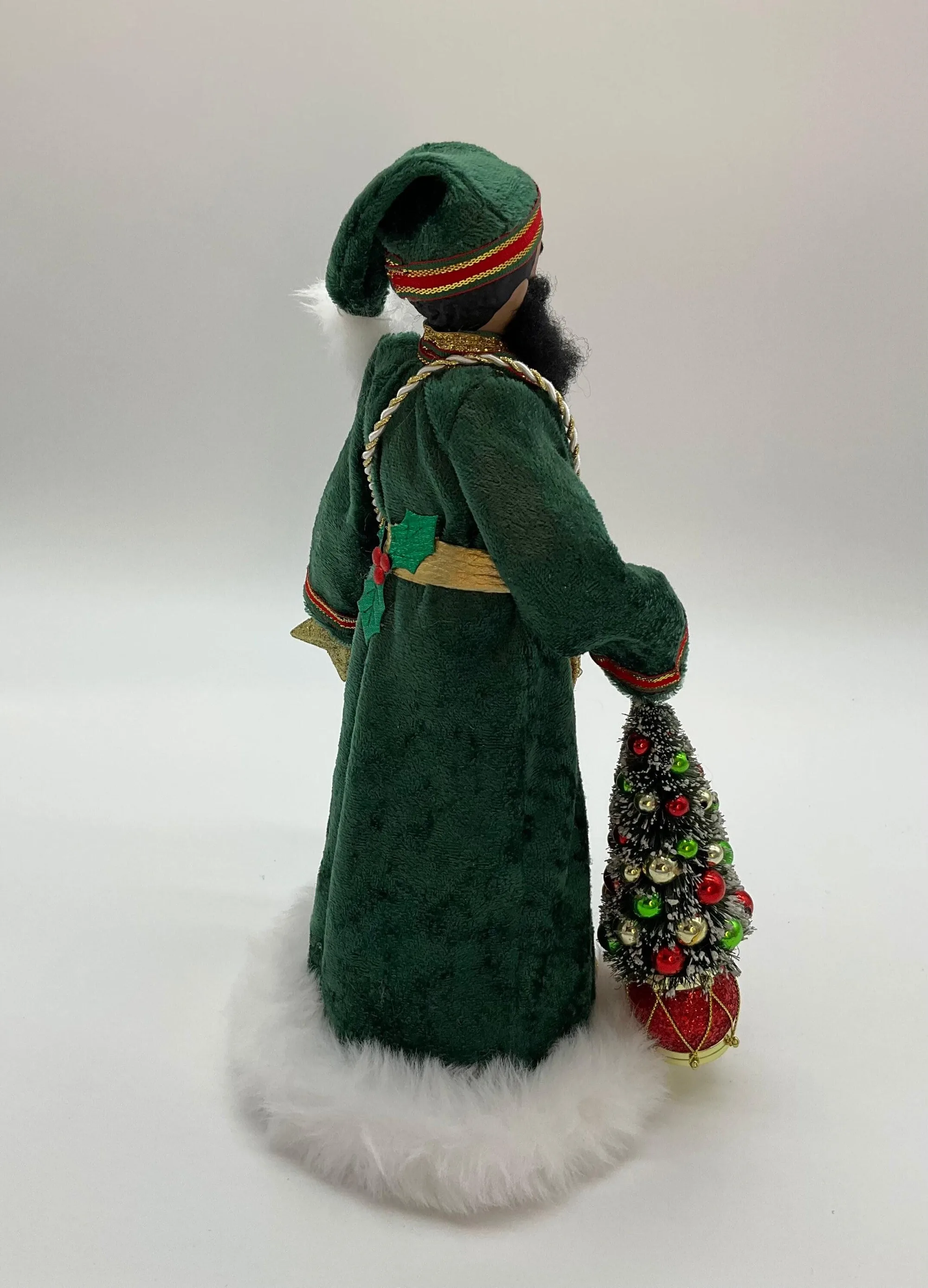 black santa figurine printable page 5