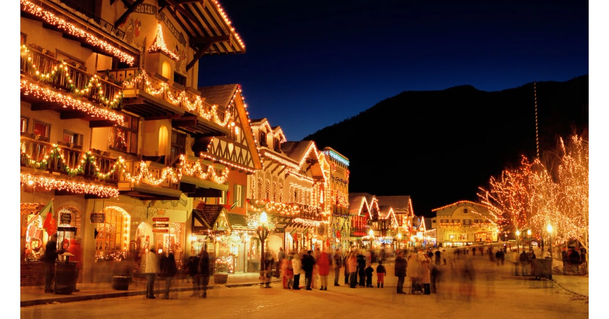19 Easy USA Xmas Traditions for Family Fun